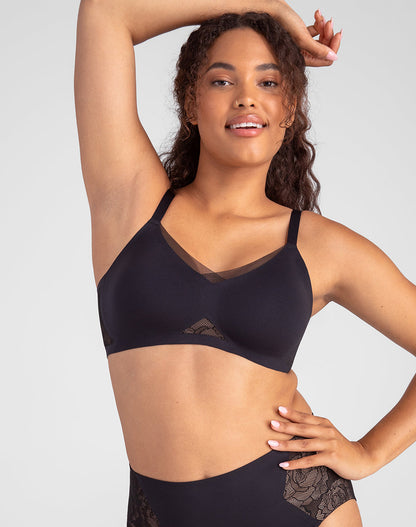 CrossOver Lace Bra