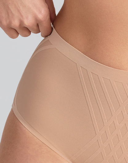 Silhouette Brief