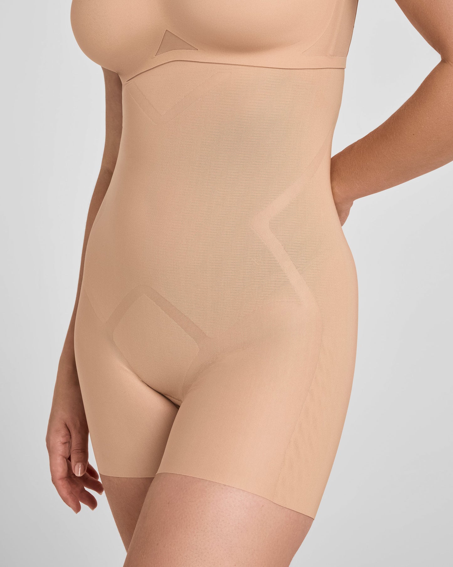 MeshSculpt High-Waist Short