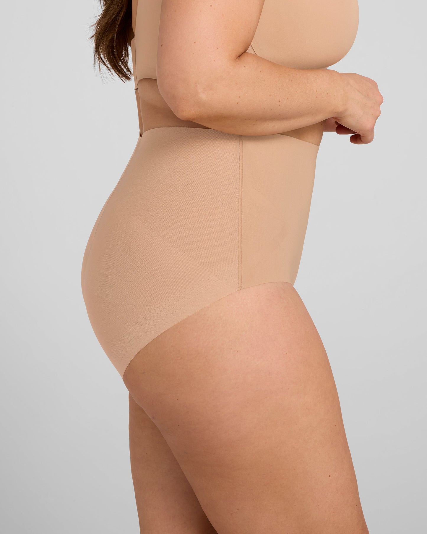 MeshSculpt Mid-Waist Brief